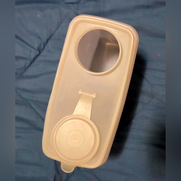 Tupperware Cream Storage Container - Picture 3 of 4